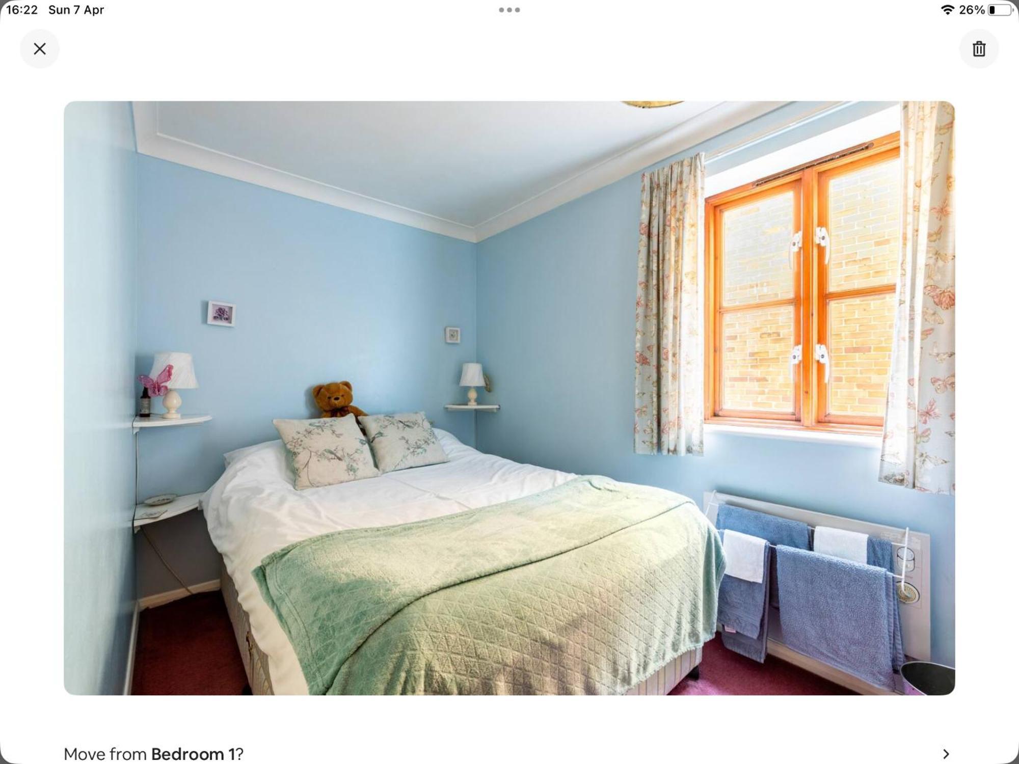 2 Bedrooms Apartment With Free Parking แลนซิง ภายนอก รูปภาพ