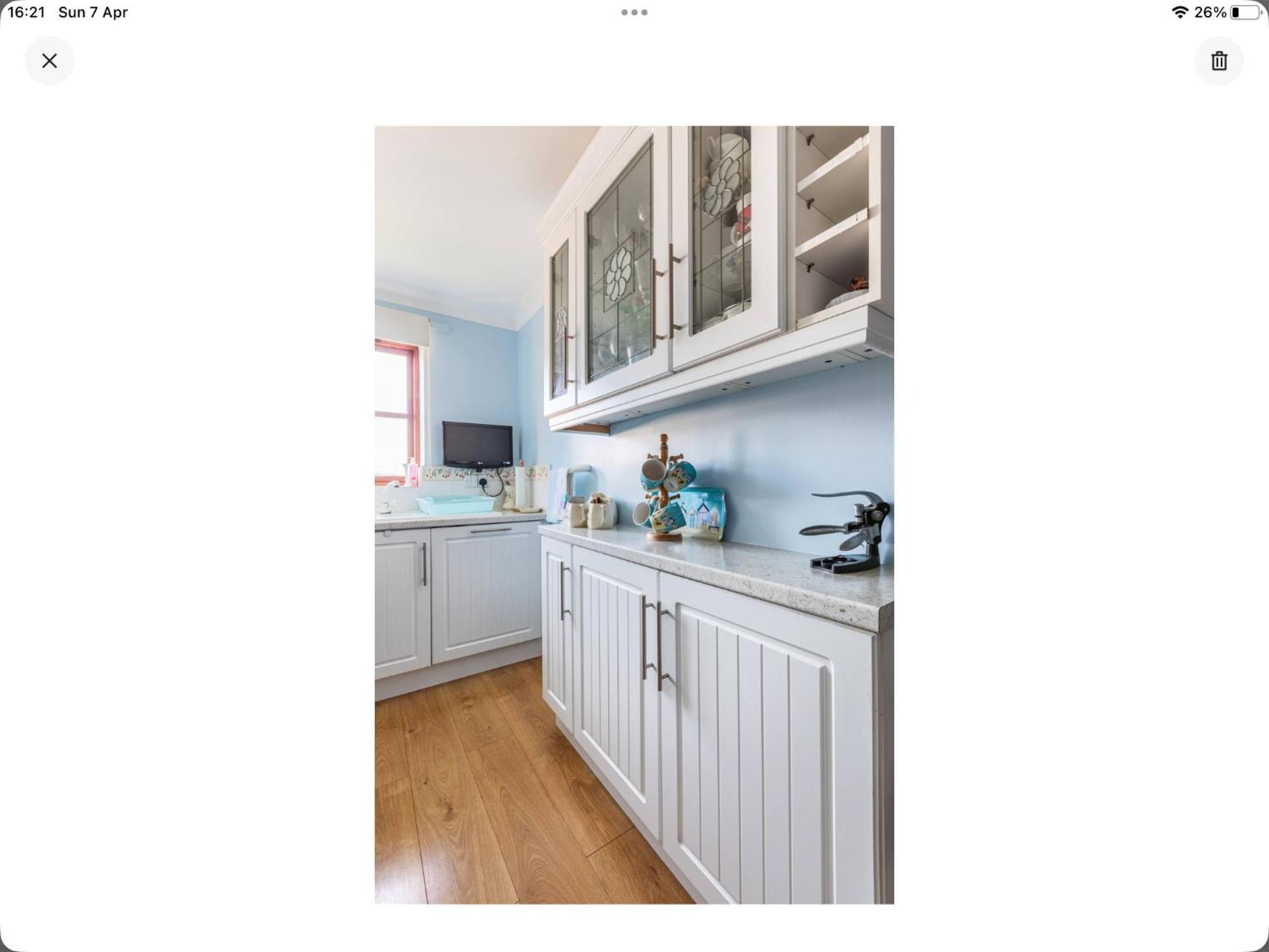 2 Bedrooms Apartment With Free Parking แลนซิง ภายนอก รูปภาพ