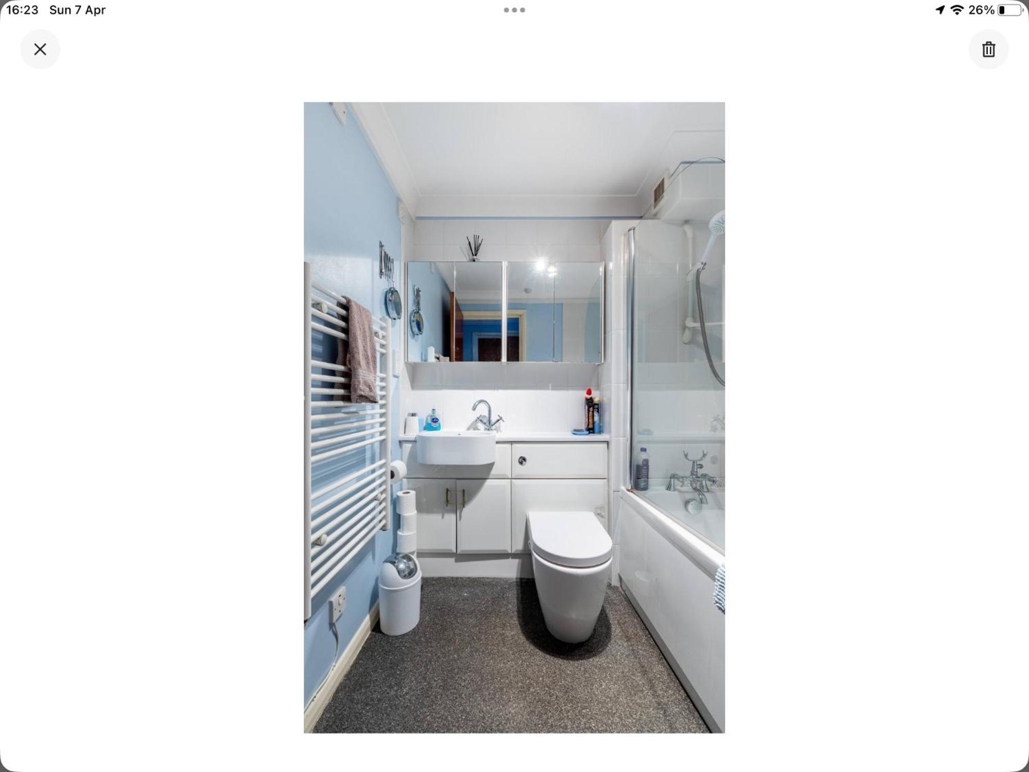 2 Bedrooms Apartment With Free Parking แลนซิง ภายนอก รูปภาพ